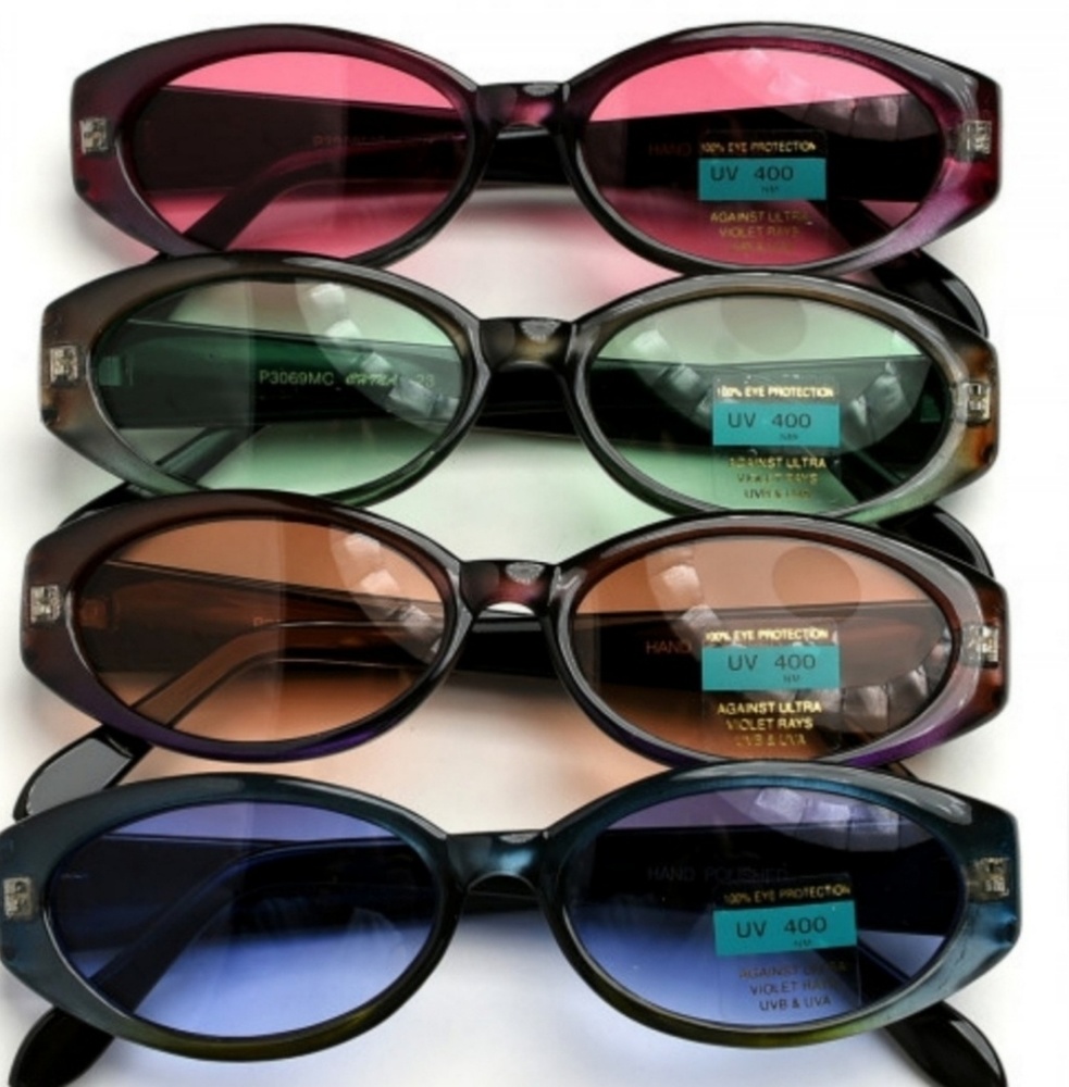 Retro assorted color sunglasses